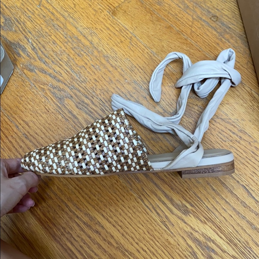 KAANAS Wolven Mule Ankle Wrap Sandals